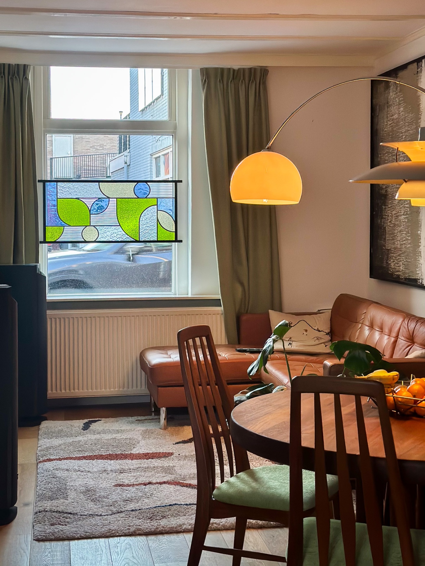 Glas-in-lood raam in woonkamer, op maat ontworpen